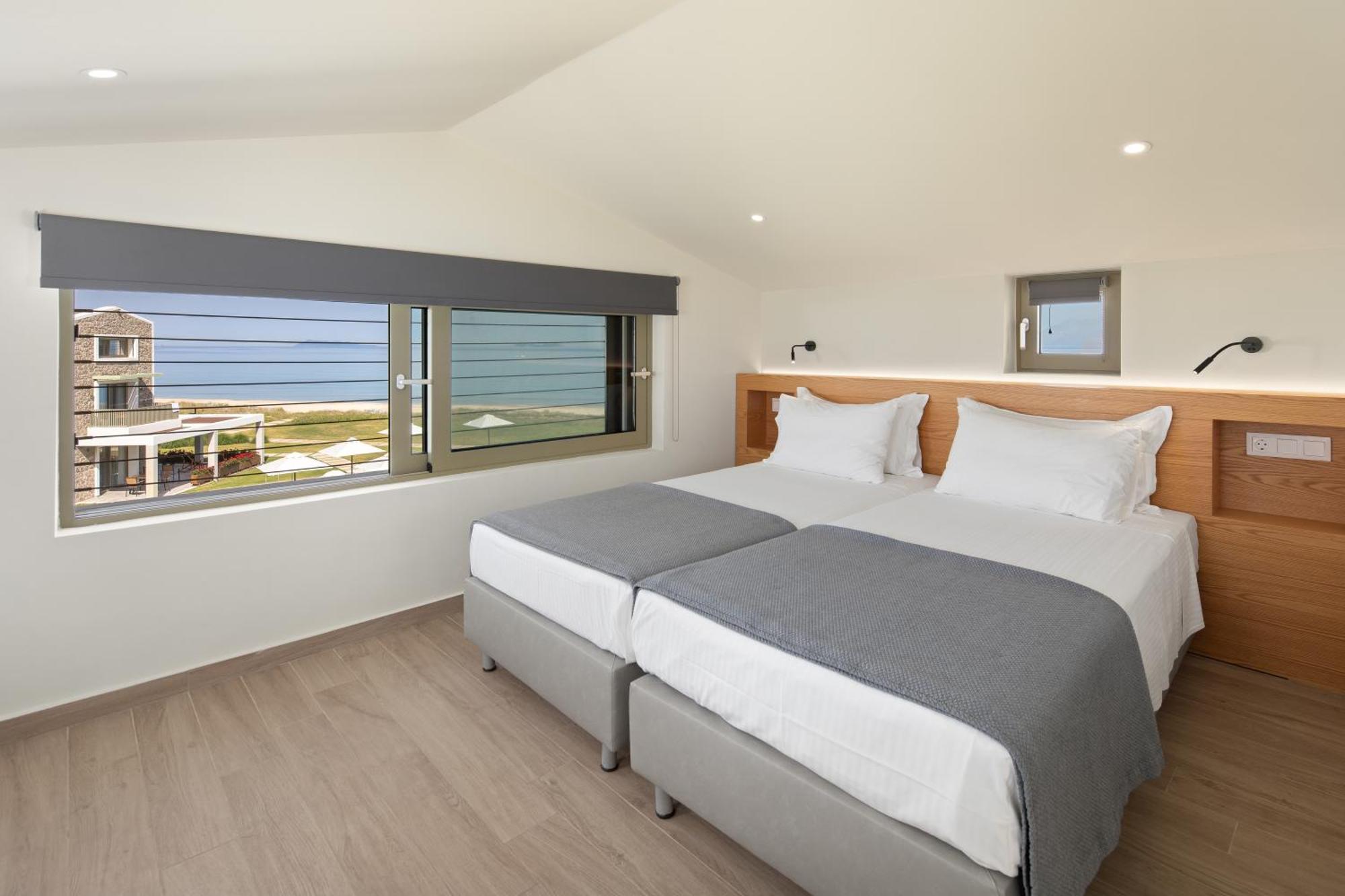 Thalassa Suites Almiros Beach Bilik gambar